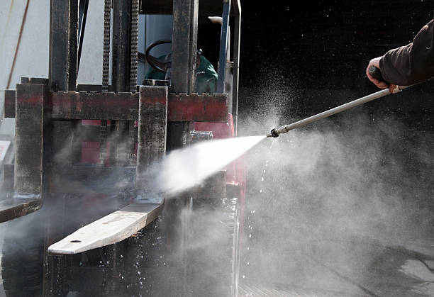 Best Commercial Pressure Washing  in Alamo Heights, TX
